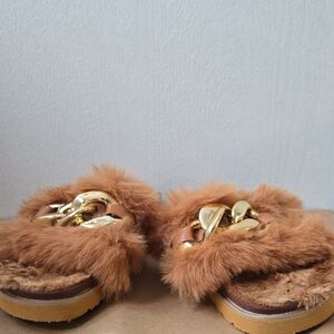 Furry Brown Slides with Gold Chain